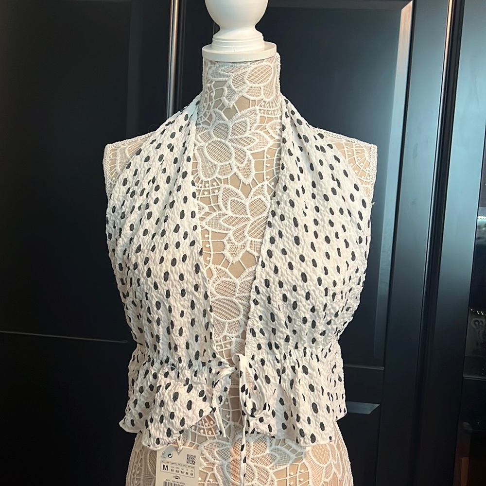 2 piece top and bottom vacation wear from ZARA